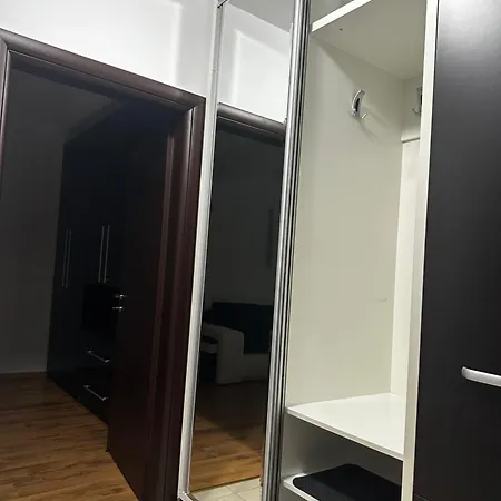 Nicolae Grigorescu Luxury * Bukareszt